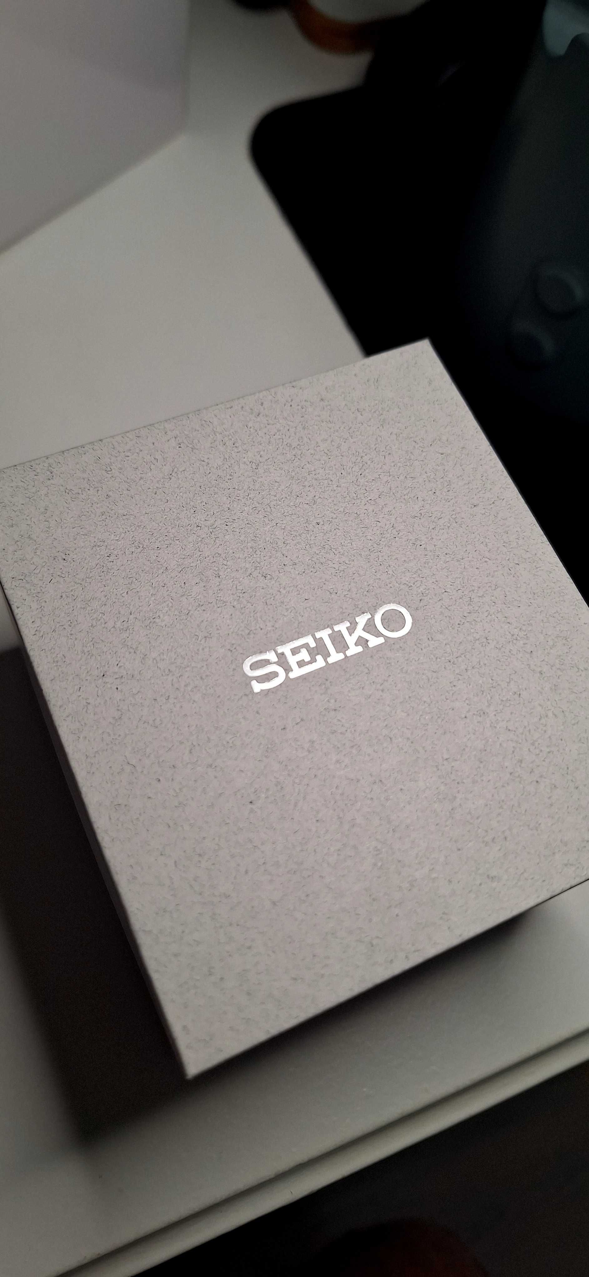 Seiko Cronógrafo SND379R - NOVO