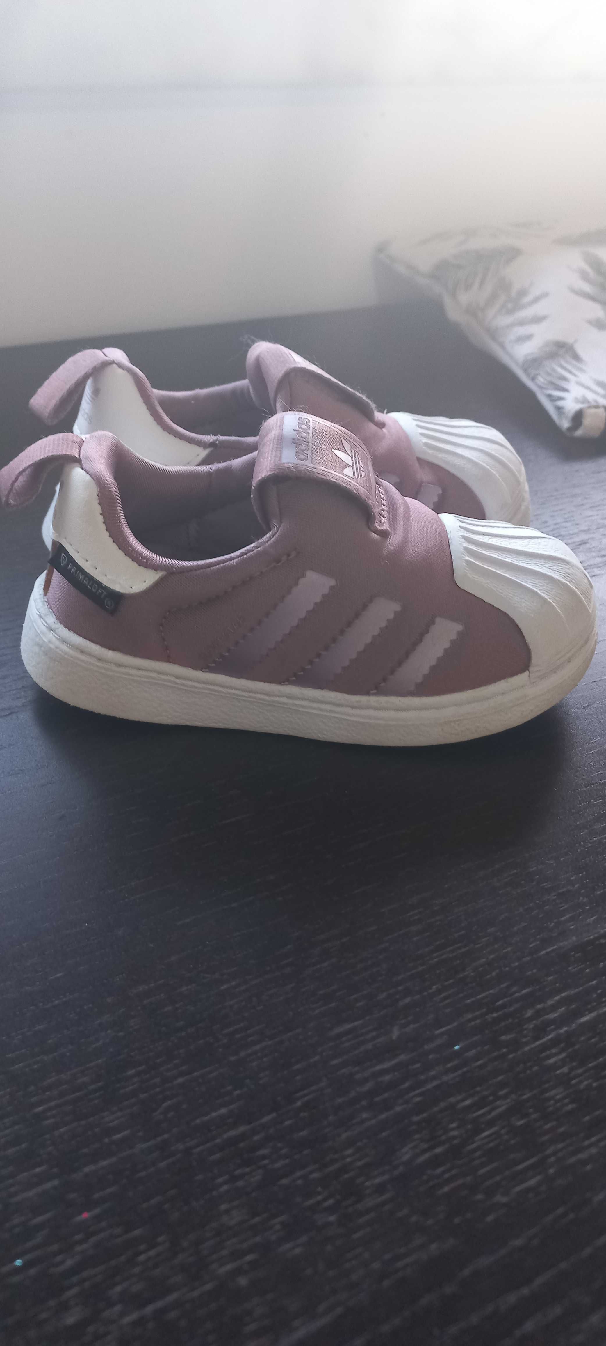 Tênis adidas bebé