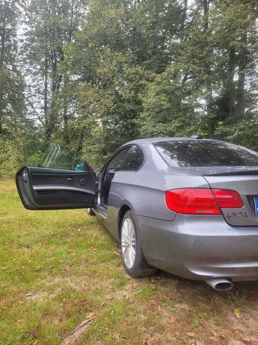 BMW E92 Coupe 320i
