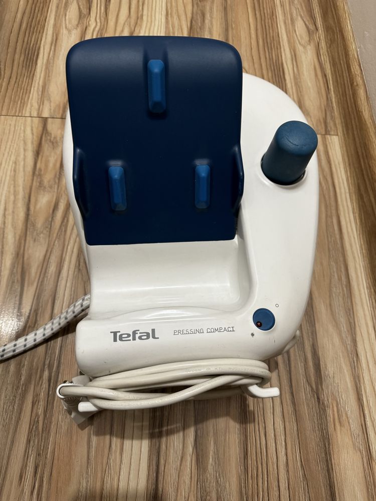 Stacja parowa Tefal Pressing Compact