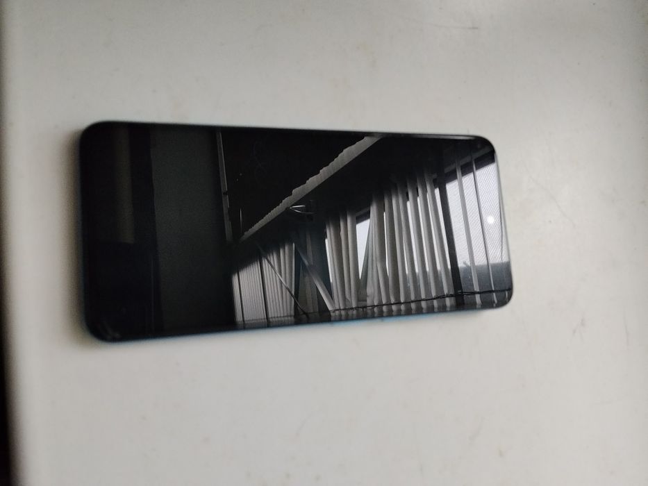 Xiaomi 12 продам