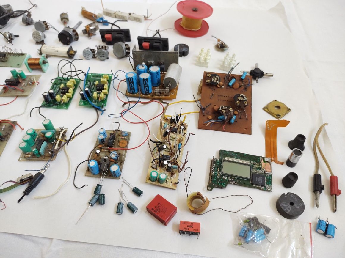 Części elektroniczne zestaw radio amatora serwisanta układy scalone