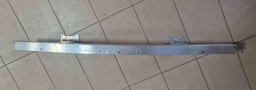 Belka podłużnicy Mazda cx 60