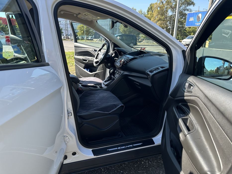 Продаж Ford Escape 2014 2,5