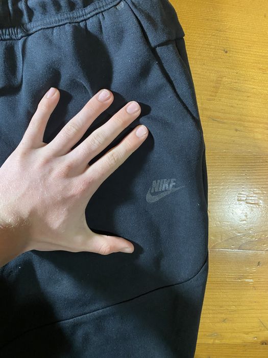 Продаю штани nike tech fleece