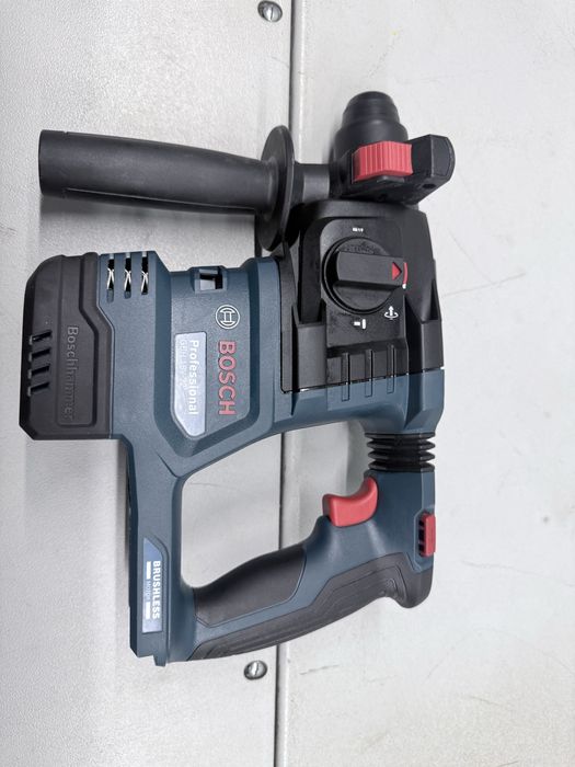 Bosch professional GBH 18v-22