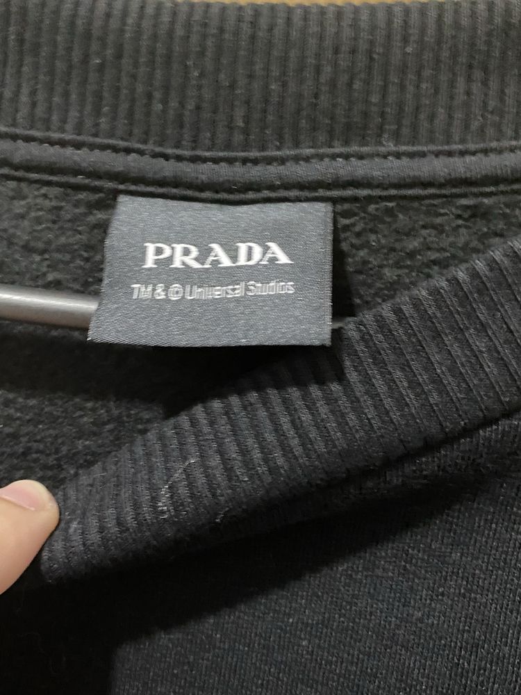 Camisola sem marcas de uso
