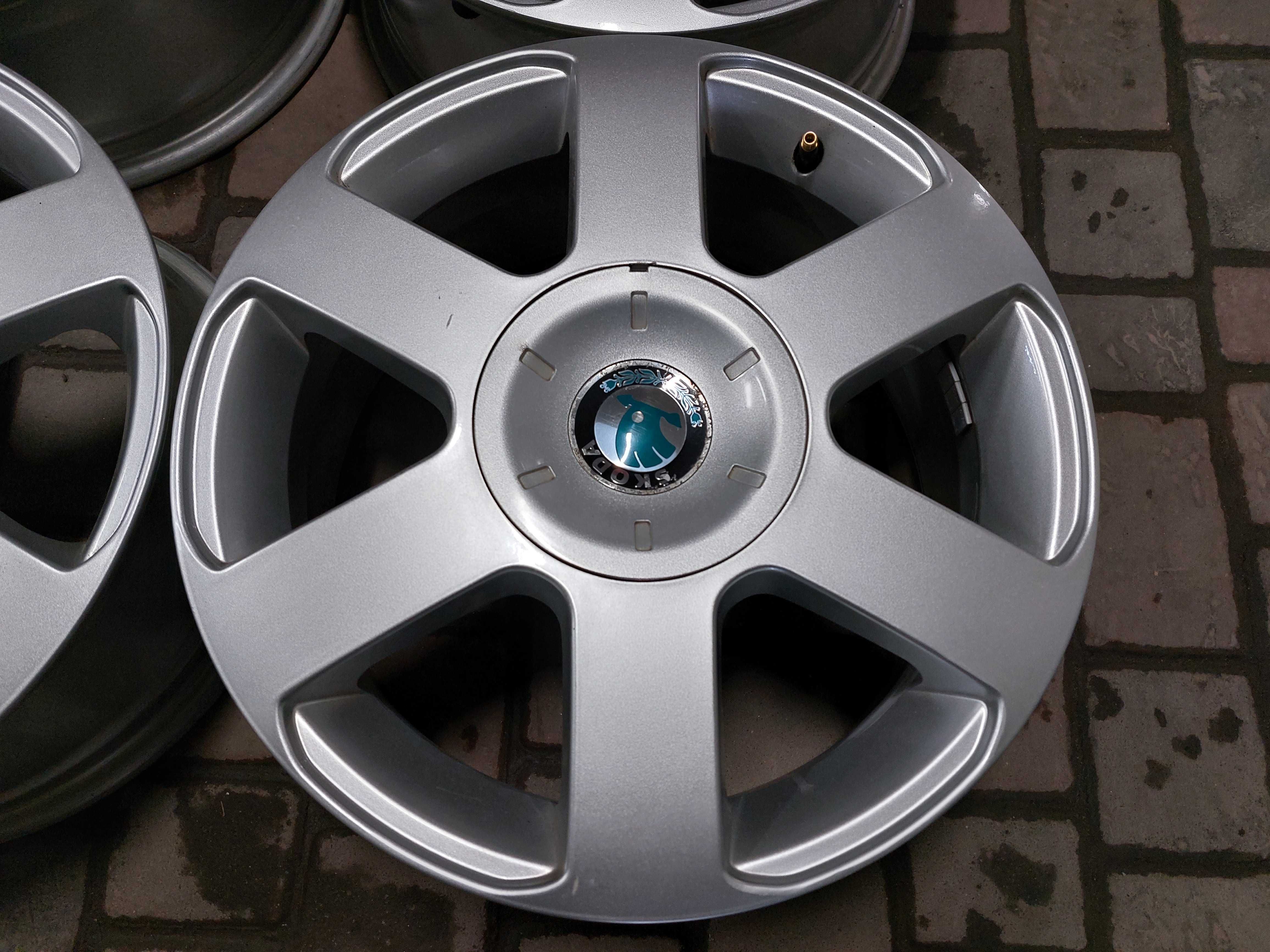 Диски Шкода Октавія R16 5x112 Skoda Octavia Vw