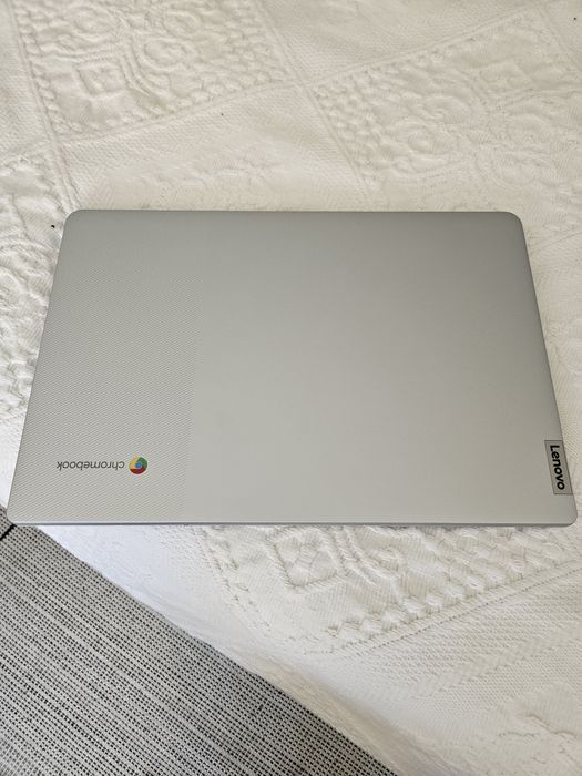 Portatil Lenovo Ideapad 3 14m868-562