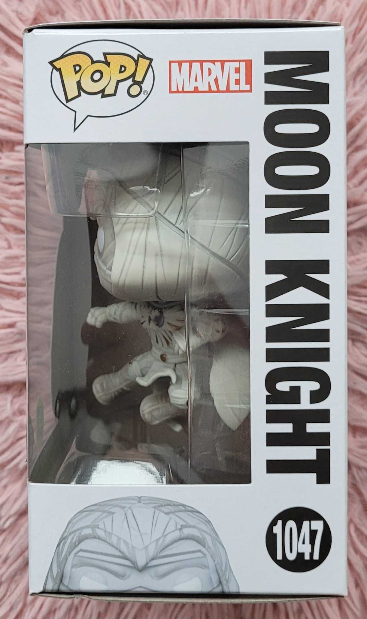 Figurka Funko POP! MOON KNIGHT GLOWS In The Dark Marvel #1047