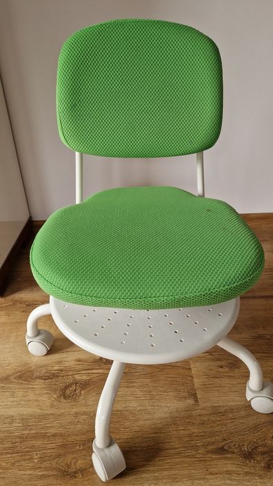 Krzesło dziecięce ikea