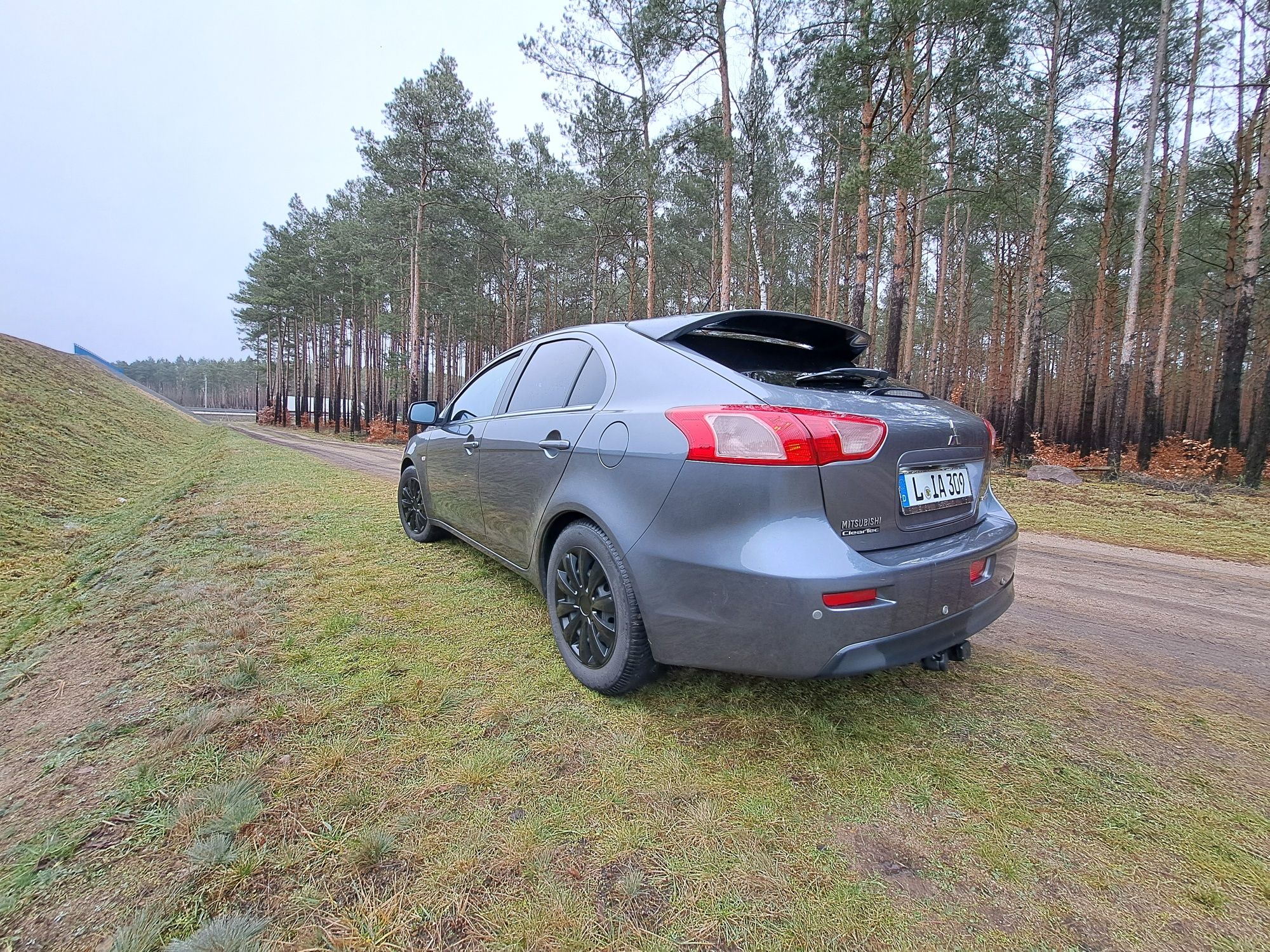 OKAZJA 17500 Lancer 1.6 2010r DOINWESTOWANY Xenon Led Parktronic Tempo