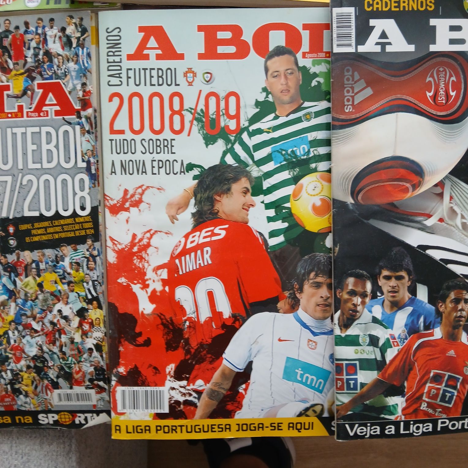 Cadernos anuais A Bola