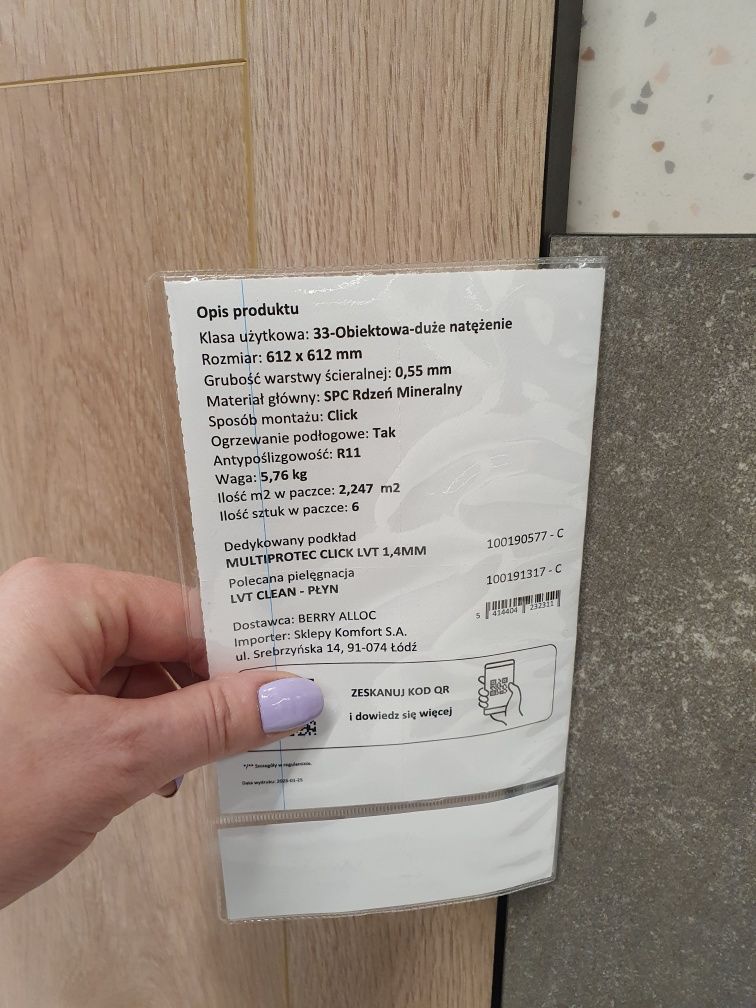 Panele winylowe ciemno szare