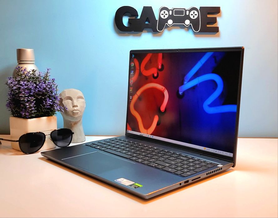Dell Inspiron 7610 16+  / 16 3K / i7-11800H / 32 RAM / RTX 3060 / 1 Tb