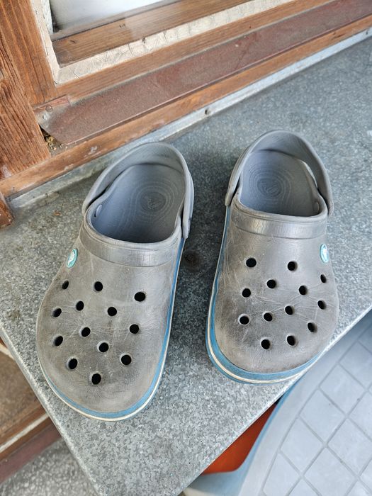 Szare buty Crocs rozmiar 36-37