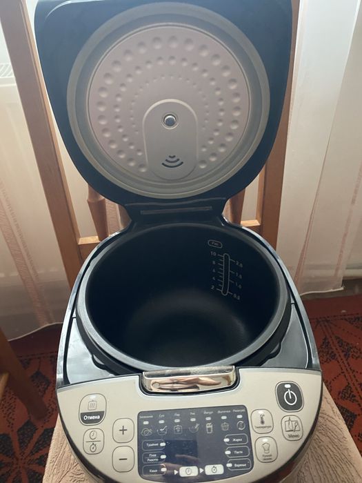 Мультиварка  Tefal скороварка є функція для веганів.