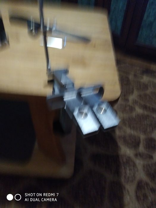 Точилка для ножей + четыре алм. камня