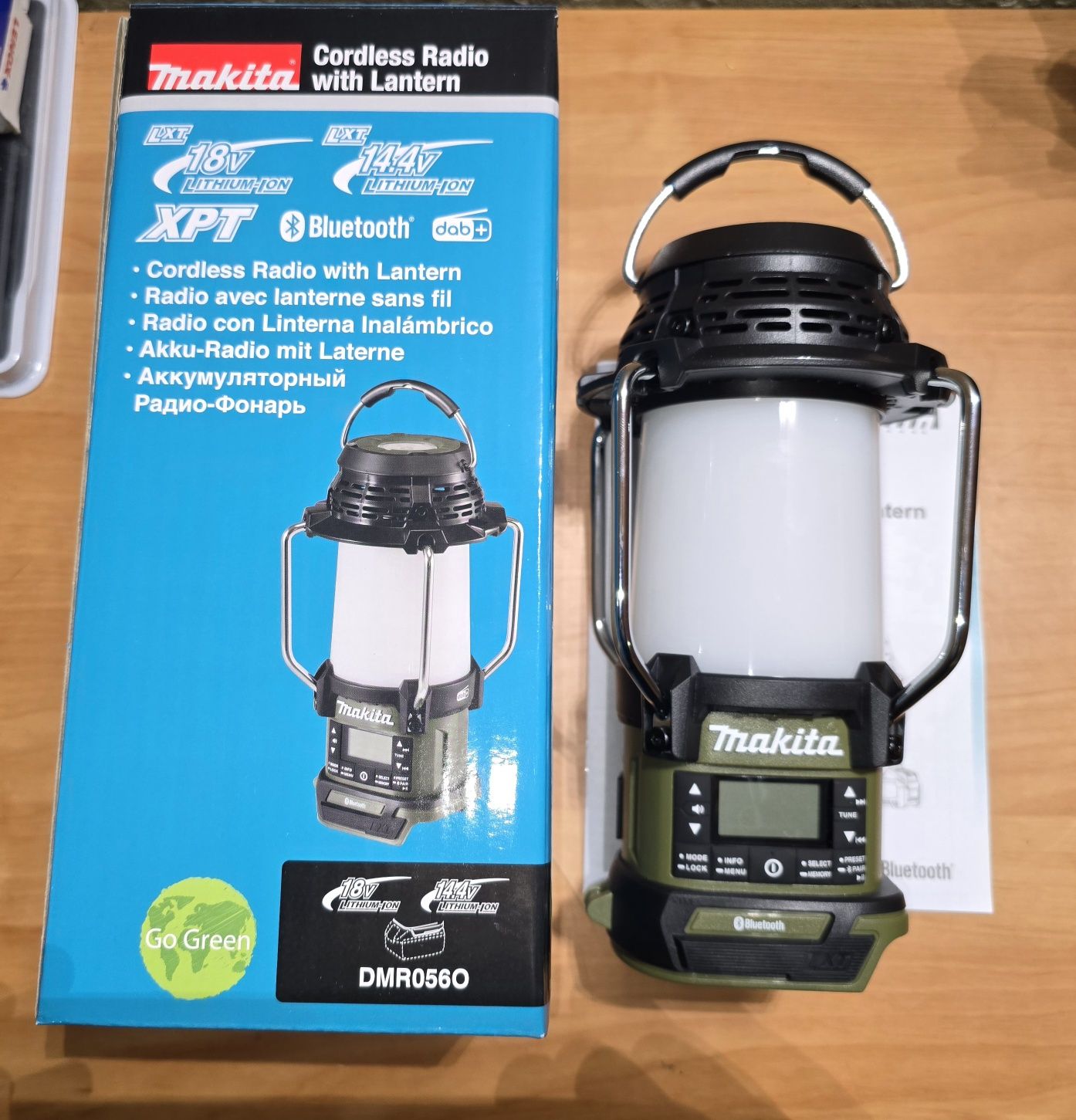 Makita DMR056 ліхтар + Bluetooth MP3 та радіо, конектор оригінал з Анг