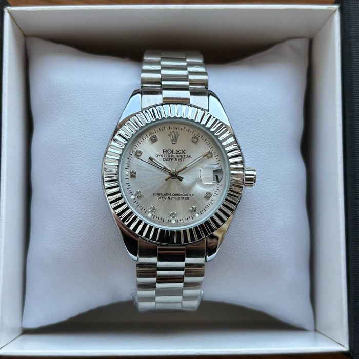Жіночий механічний годинник на браслеті Rolex срібного кольору
