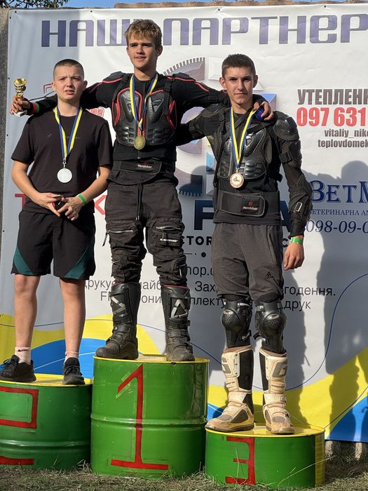 Мотоцикл kovi advens 250