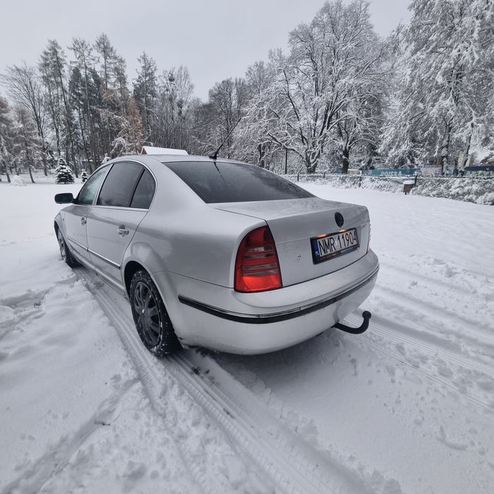 Skoda Superb 2002 lpg 2.8 V6 193 KM automat hak zamiana