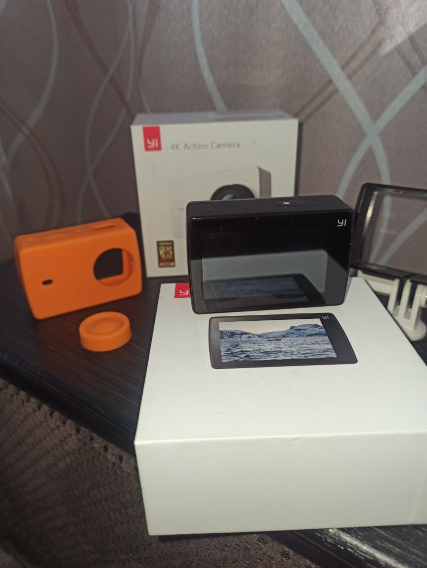 Экшн-камера xiaomi на шлем