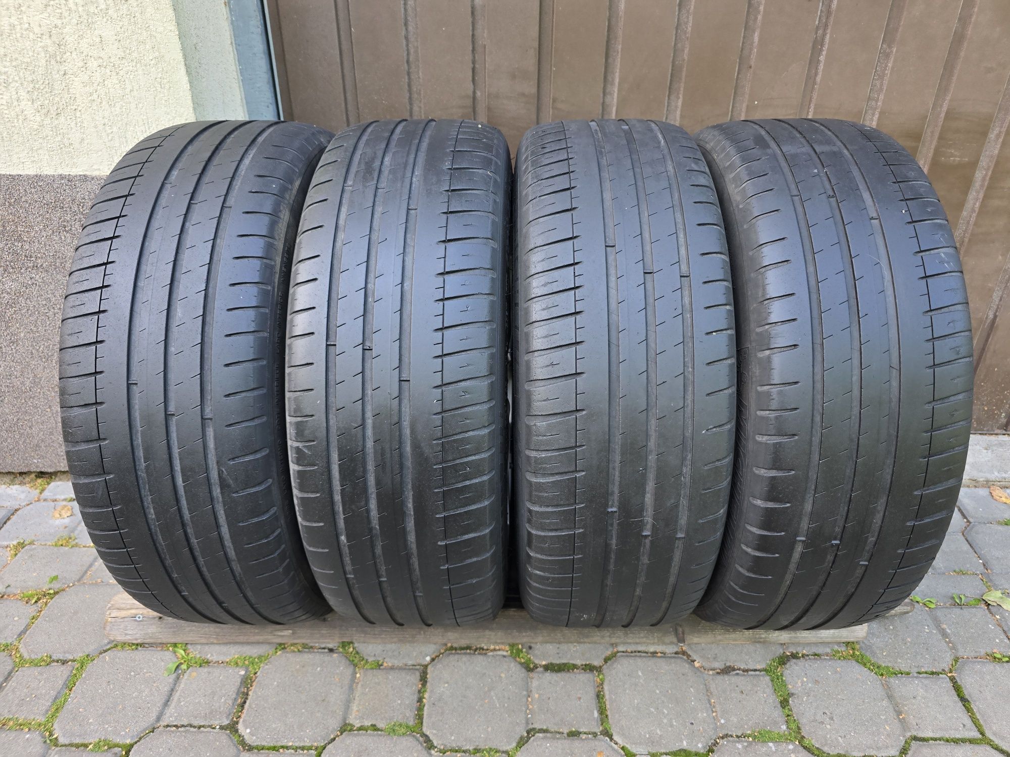 Felgi z oponami 215/45R18 Mazda 3 5x114,3 Premacy 5 6 MX-5 MPV