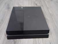 Konsola PS4 uszkodzoną