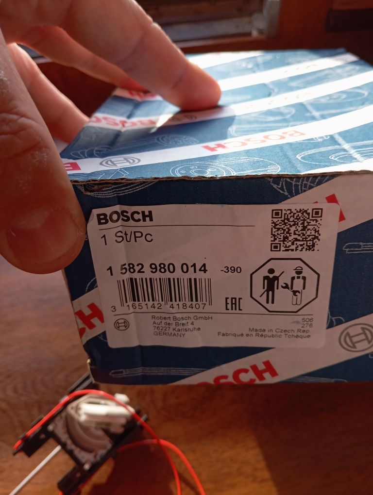 Датчик уровня топлива Bosch 1 582 980 014
