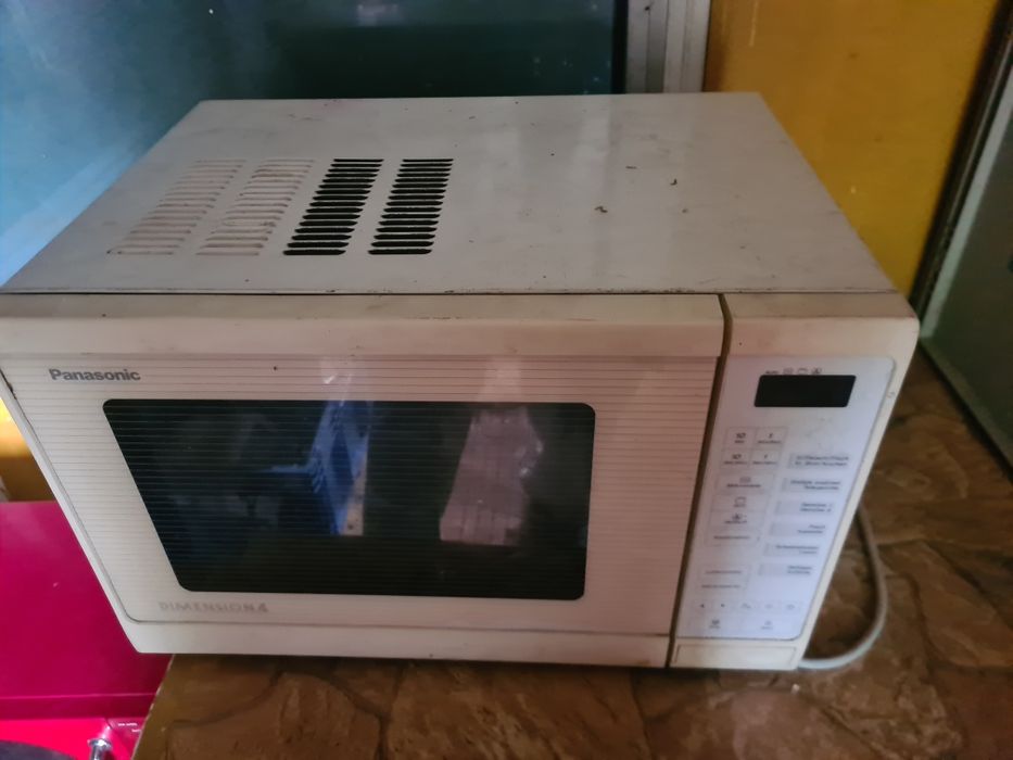 mikrofalowka z funkcją piekarnika