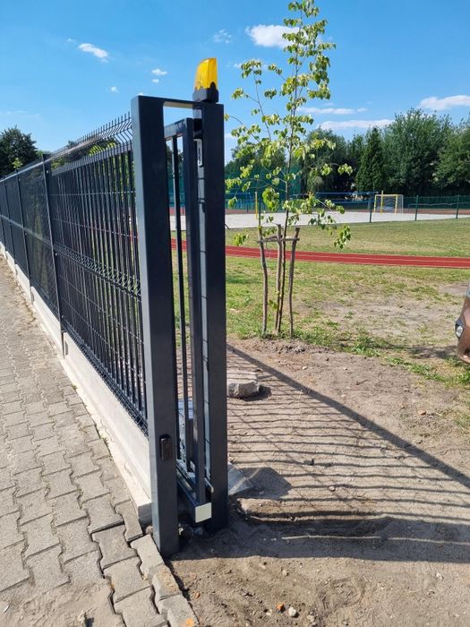 Serwis, montaż, naprawa bram