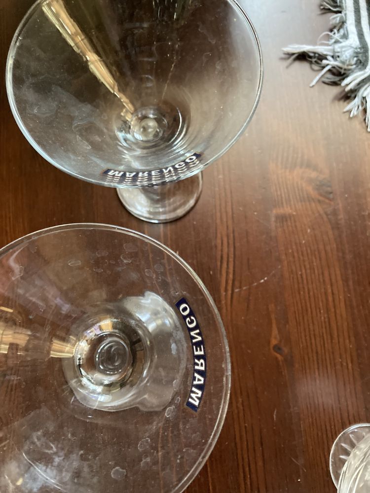 2 бокала для мартини