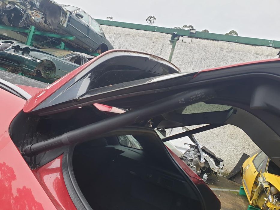 Amortecedor da mala JAGUAR F-Pace (X761)