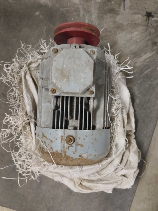 Електродвигун 0.75 та 2.2kW