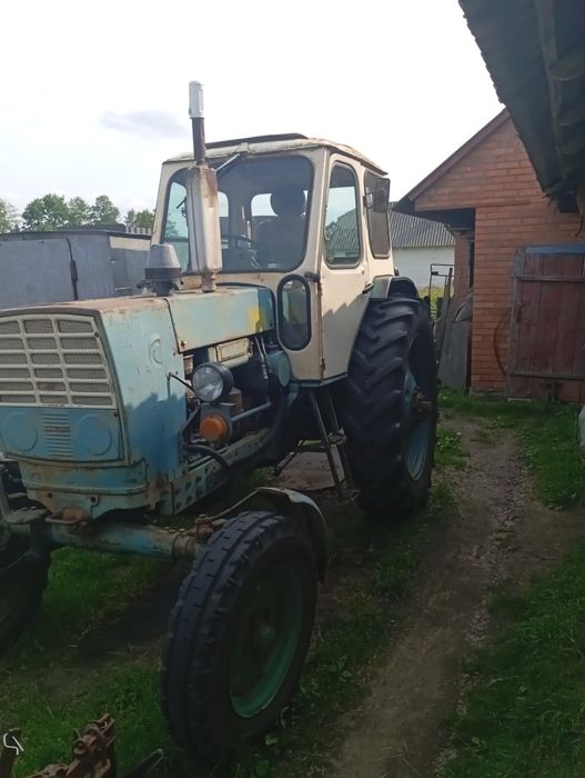 Продам трактор ЮМЗ-6АЛ.