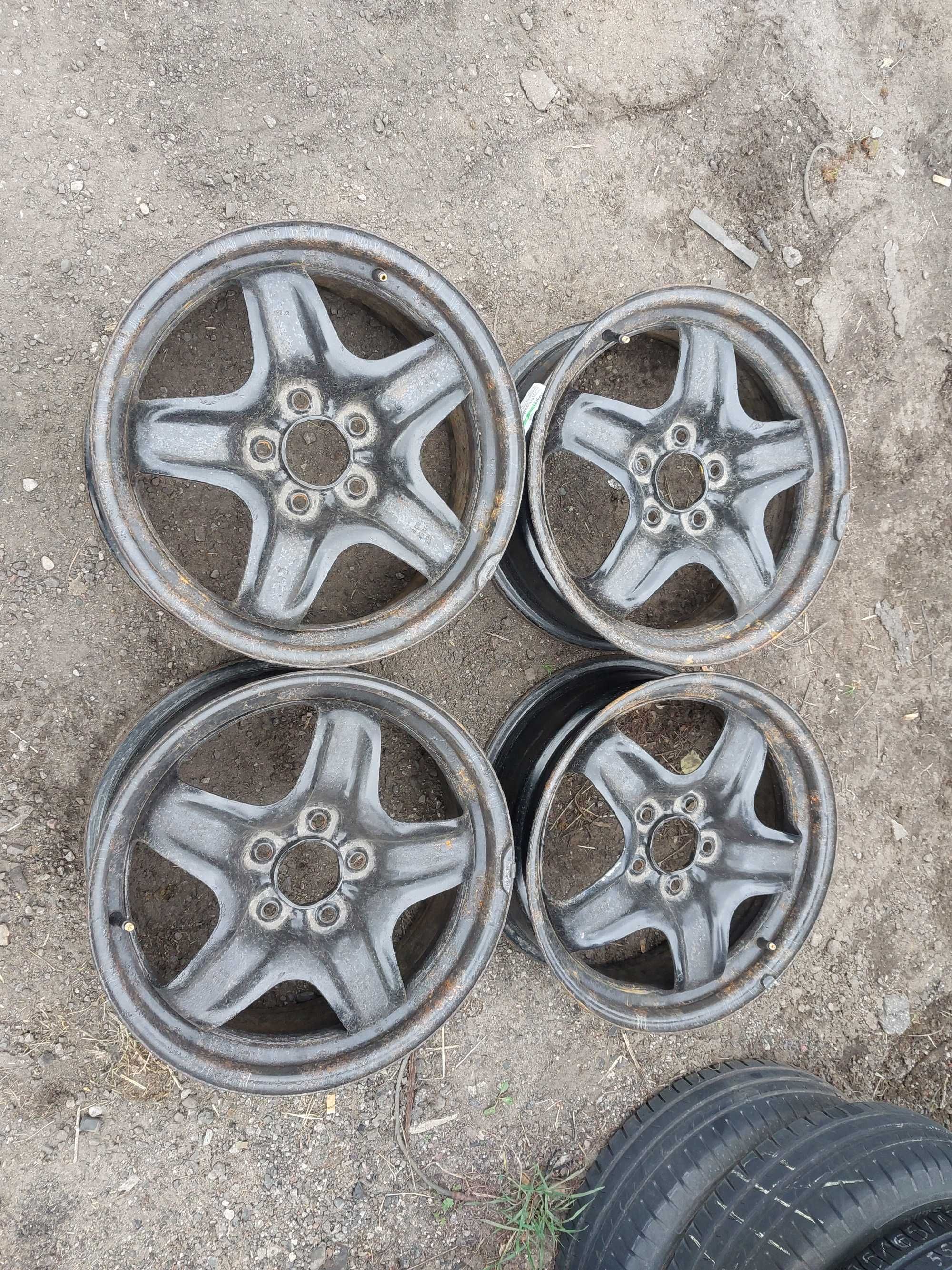 Felgi stalowe 17 5x115 Opel Strukturalne czujniki powietrza Komplet