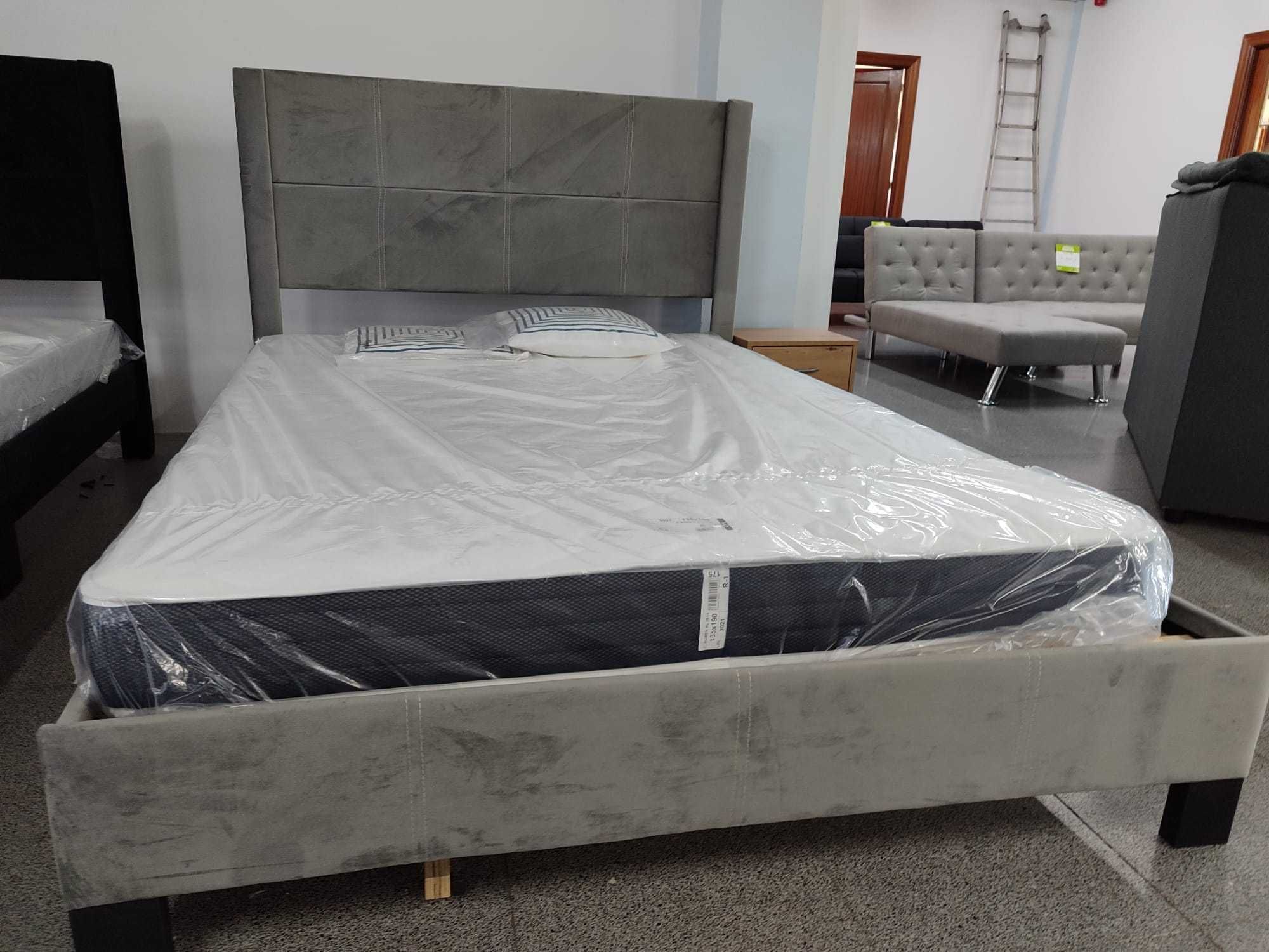 ¡NOVO! cama casal veludo ¡PAGUE EM CASA!