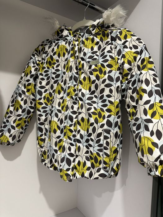 Демісізонна куртка для дівчинки 5-7 р 116-120р