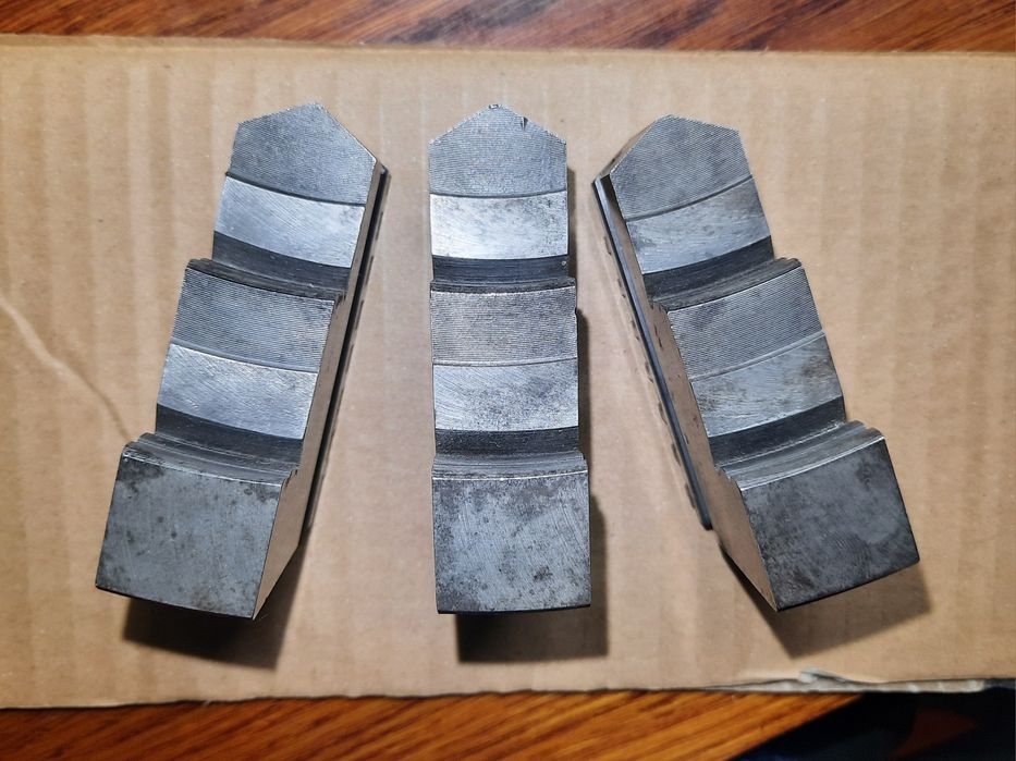 Нові кулачки В=22 токарного патрона 200 мм у колекцію