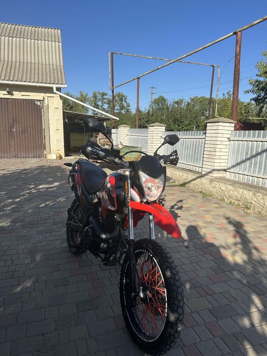 Продам   Loncin Pruss 200