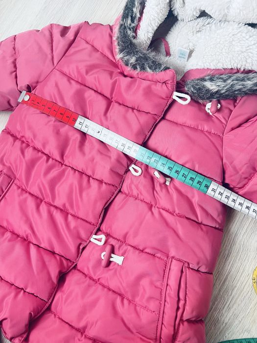 Jak nowa, bardzo ciepła kurtka dla księżniczki, kożuszek, Obaibi 80/86
