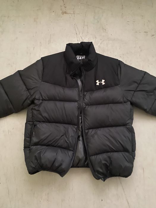 Пуховик зимовий under armour