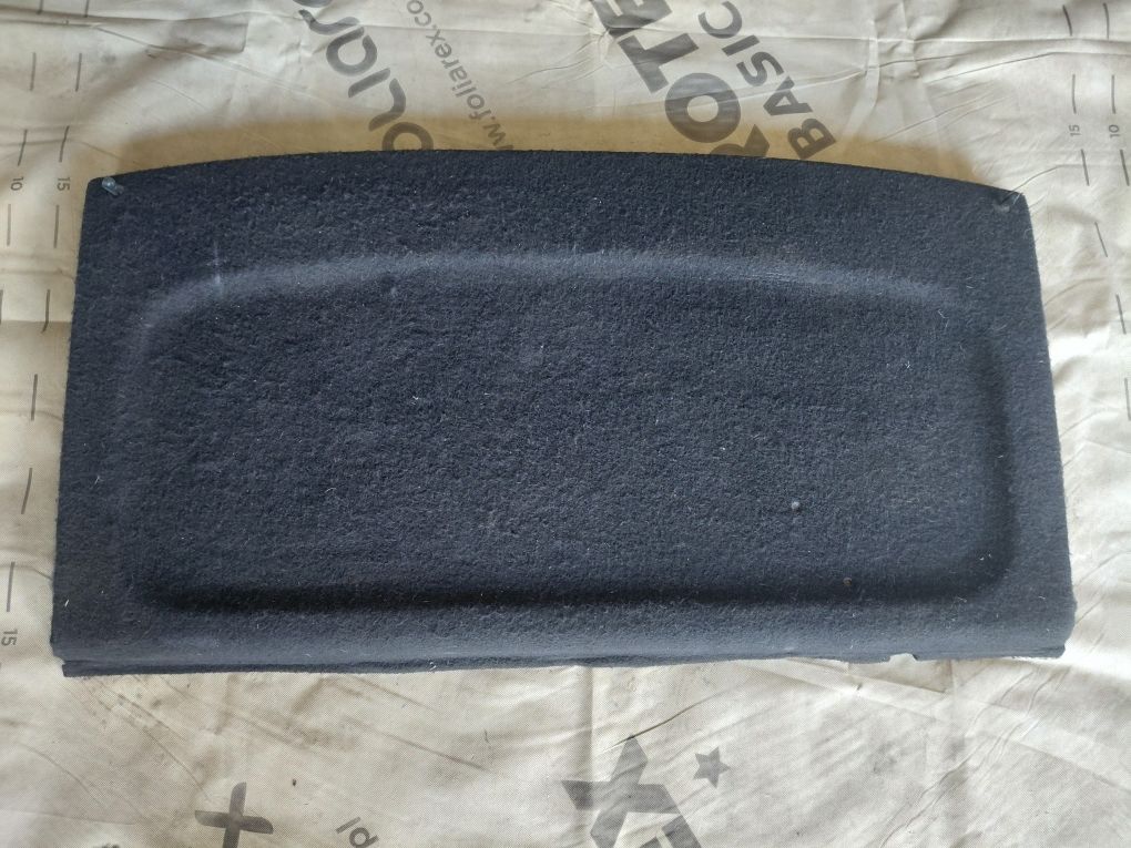 Полка задня  полиця Гольф 4 Volkswagen Golf 4 хетчбек