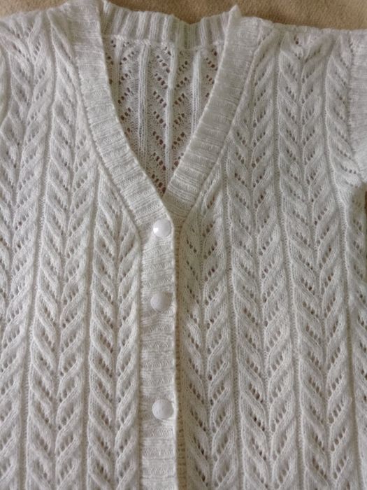 Жилет ажурный hand made 100% шерсть