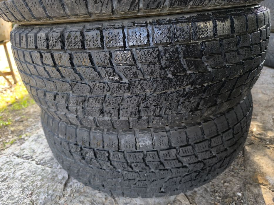 Opony Zimowe 215/65/16 Dunlop Komplet Bardzo Ładne