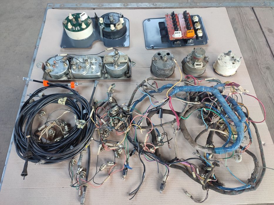 Щиток приборов зил  130 554 ММЗ 1