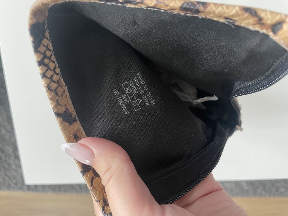Kozaki Zara leopard