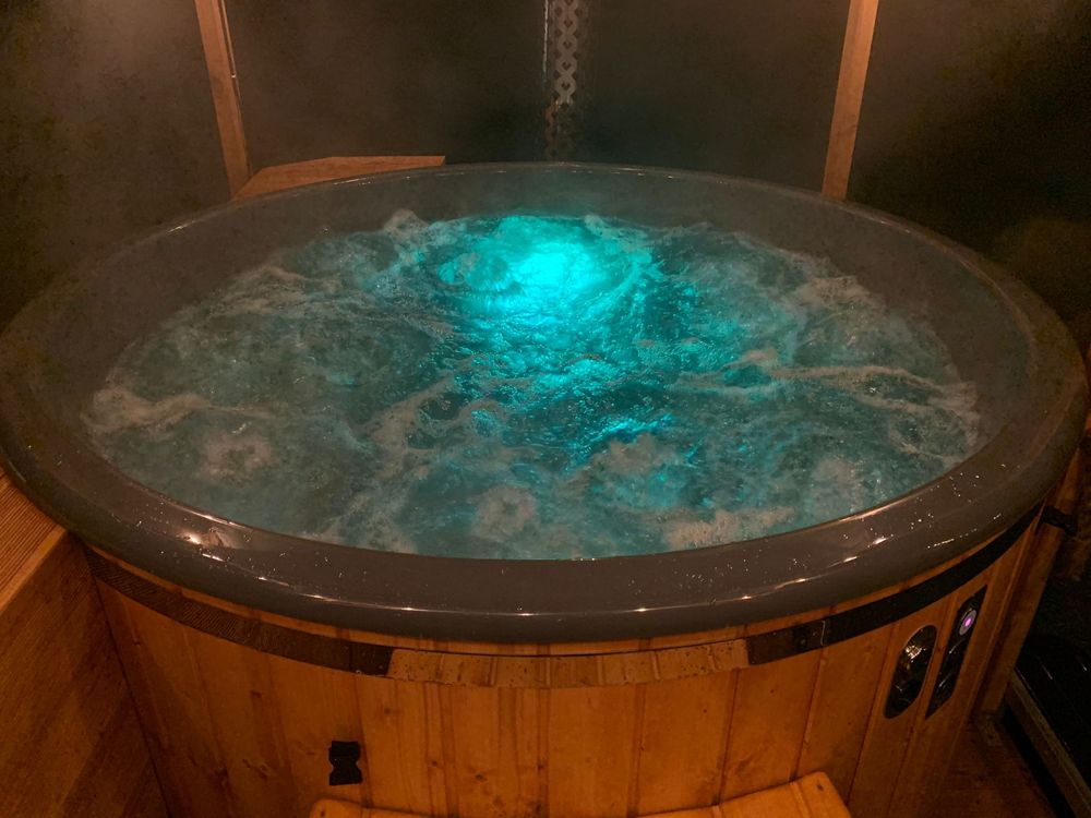 Bania na kołkach / mobilna jacuzza / babelki / wynajem