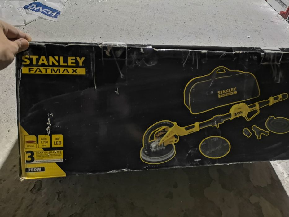 Żyrafa, szlifierka do gładzi STANLEY FATMAX